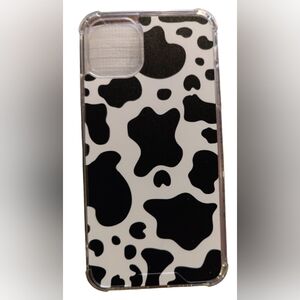 Cow print iPhone 15 pro case
